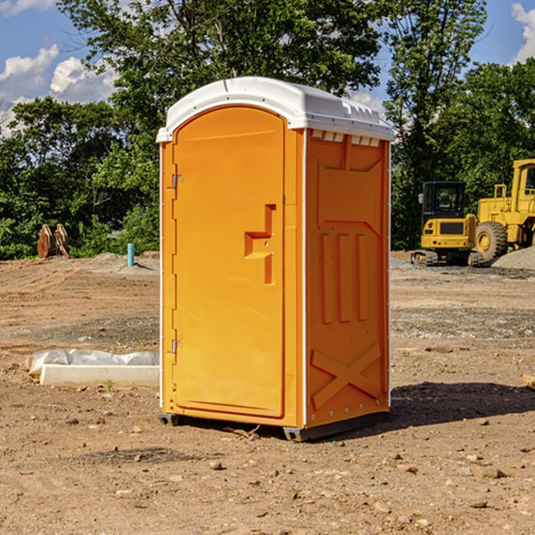 how can i report damages or issues with the portable toilets during my rental period in Hubbard